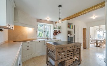 Property slide 10