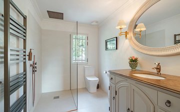 Property slide 20