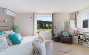 Property slide 10