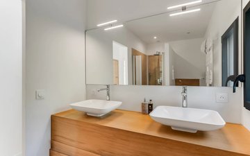 Property slide 16