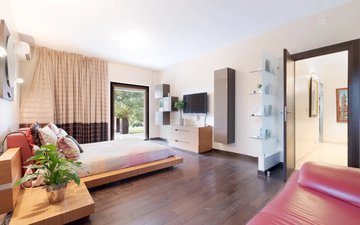 Property slide 20