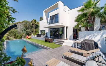 Property slide 3
