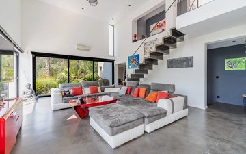 Property slide 5