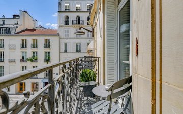 Property slide 9