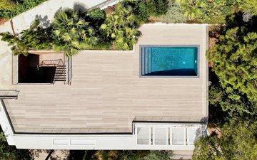 Property slide 6