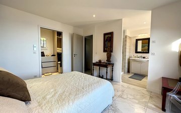 Property slide 7