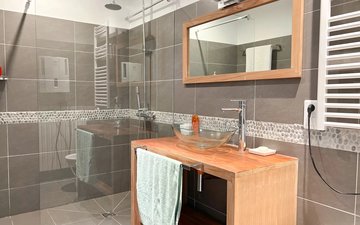 Property slide 20