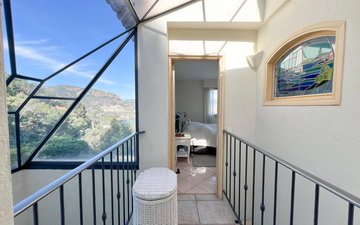 Property slide 16