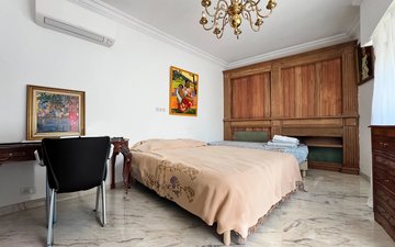 Property slide 14