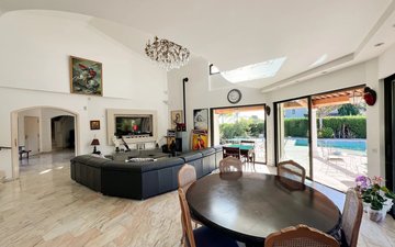 Property slide 9