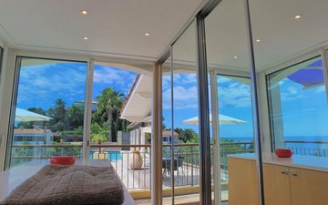 Property slide 10