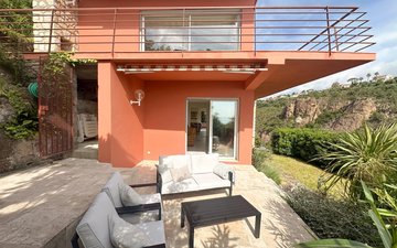 Property slide 4