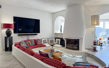 Property slide 10
