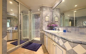 Property slide 18