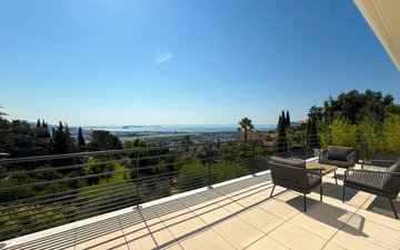Property slide 16