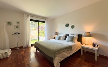 Property slide 19