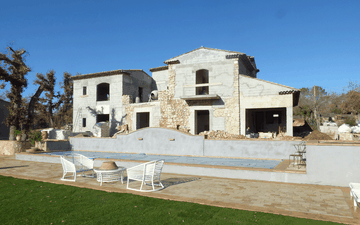 Property slide 10