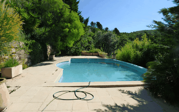 Property slide 10