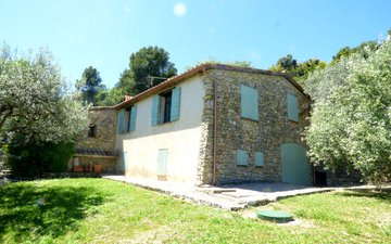 Property slide 18