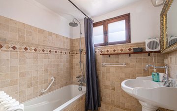 Property slide 18