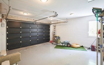 Property slide 10