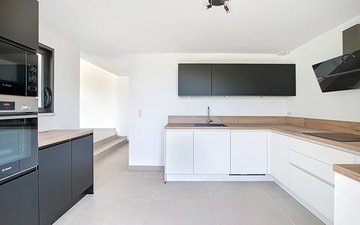 Property slide 6