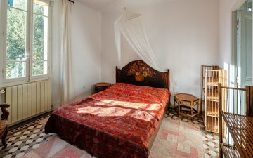 Property slide 19