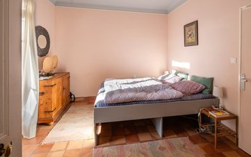 Property slide 7