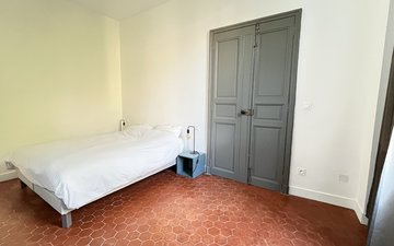 Property slide 19