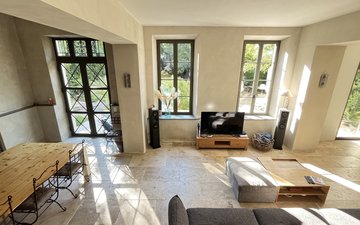 Property slide 8