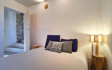 Property slide 19