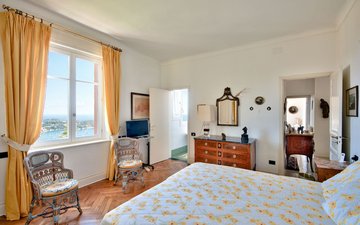 Property slide 3