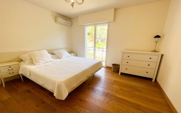 Property slide 7