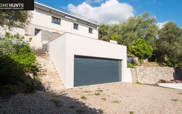 Property slide 19