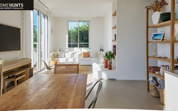 Property slide 10