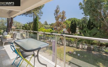 Property slide 17