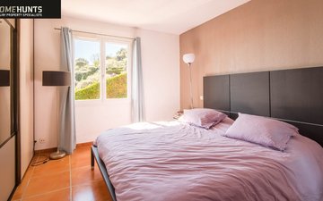 Property slide 10