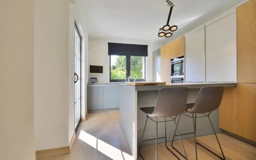 Property slide 17
