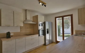 Property slide 15
