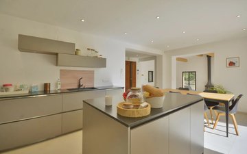 Property slide 20