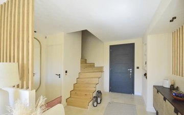 Property slide 7