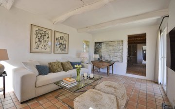 Property slide 17
