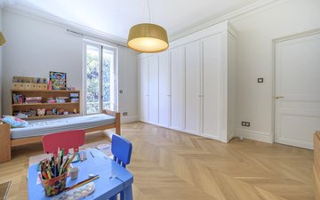 Property slide 7