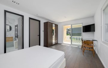 Property slide 14