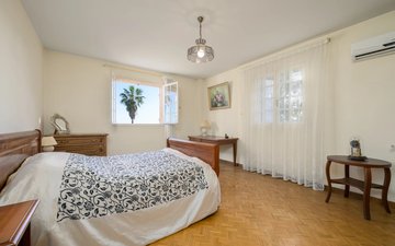 Property slide 11