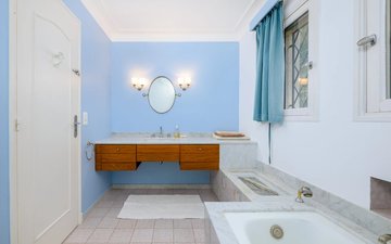 Property slide 20