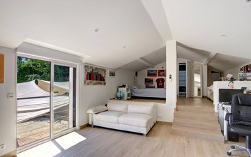 Property slide 20