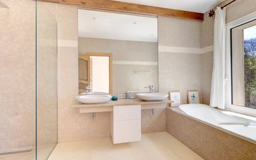 Property slide 14