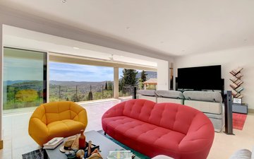 Property slide 9
