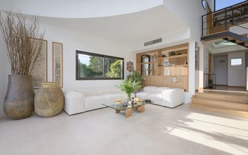 Property slide 3